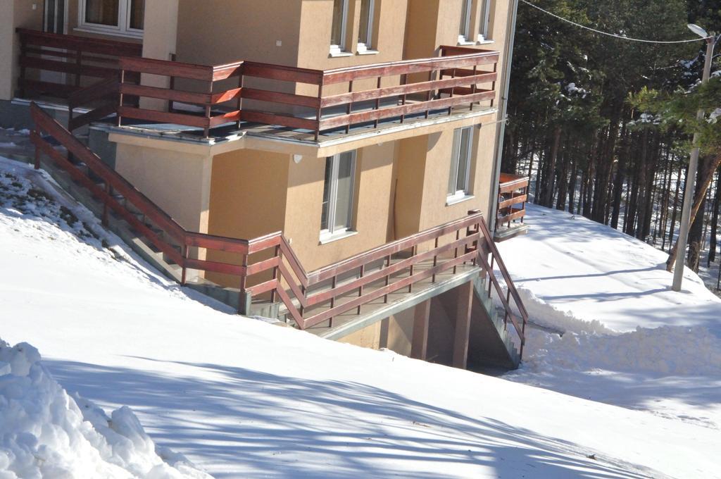 Apartments Varga Divčibare Eksteriør billede
